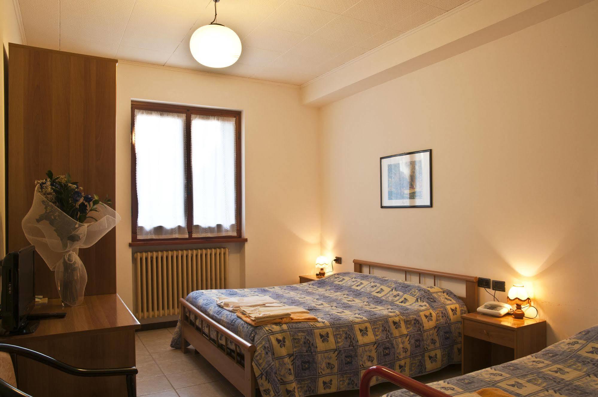 Albergo Legazzuolo Montecampione Artogne Exteriör bild